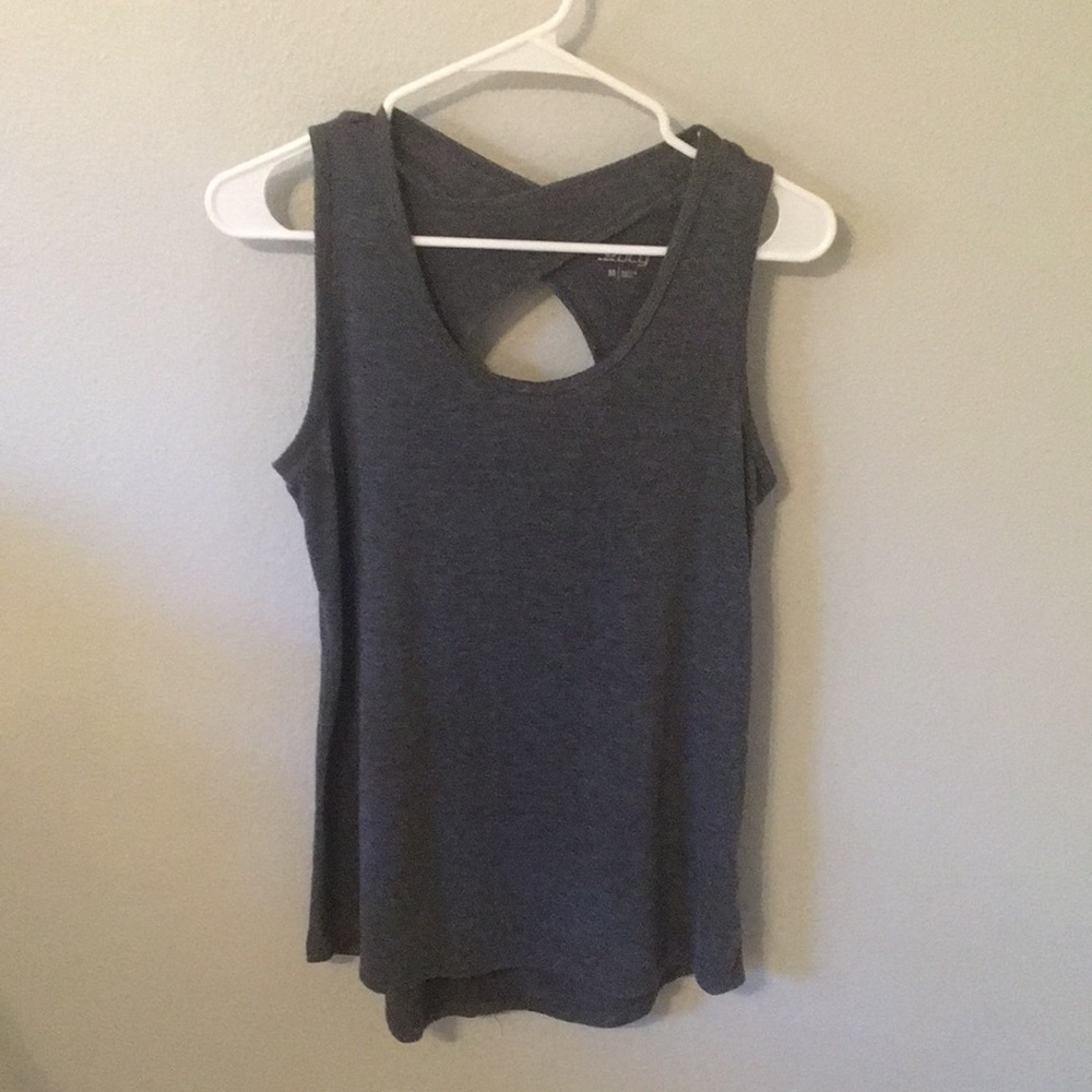 Gray tank top